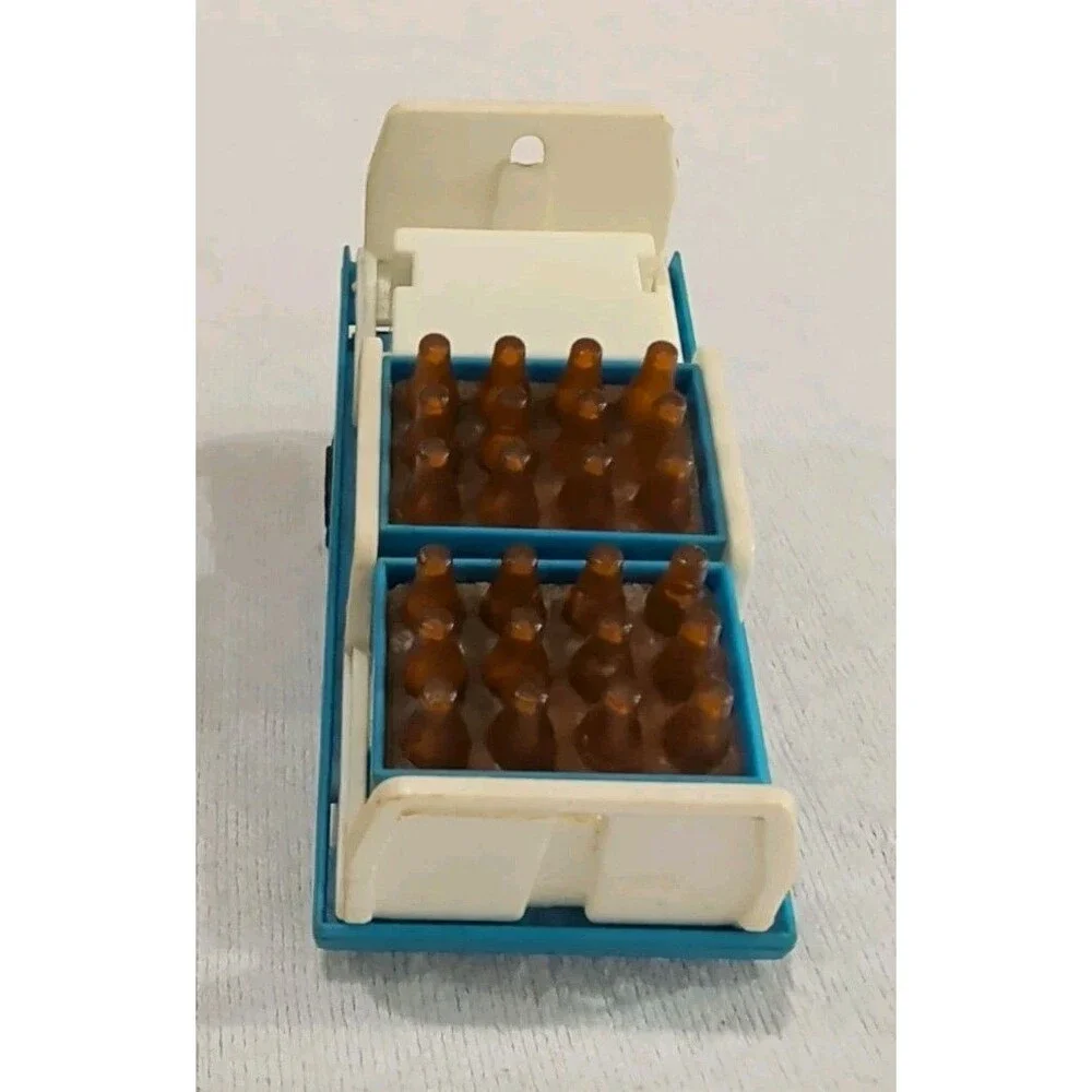 Vintage 1985 Buddy L Pepsi-Cola Delivery Truck w/ Miniature Soda Cases 8 Inch